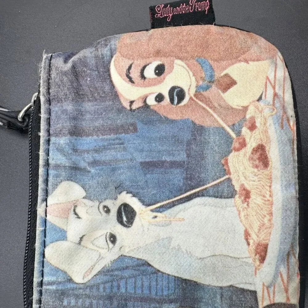 Disney Lady and the Tramp Wristlet Wallet Spaghetti Scene Zip Pouch Coin Purse